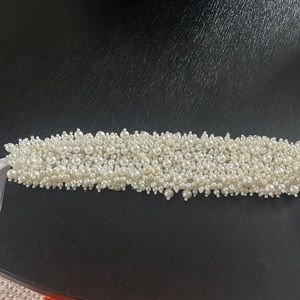 Pearl headband